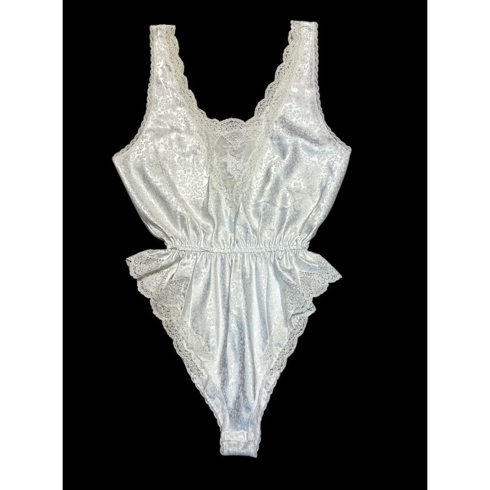 Sara Beth 1pc Teddy Lingerie Size SM White Shiny Satin Floral Lace Vintage